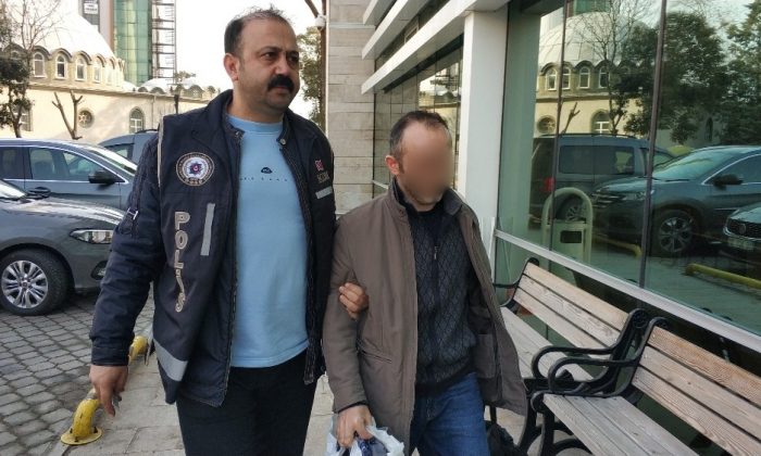 Samsun’da eski öğretmen FETÖ’den tutuklandı