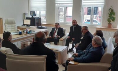 Büyükşehir Belediye Başkanı Demir, Kavak’ta okul ziyaretinde bulundu