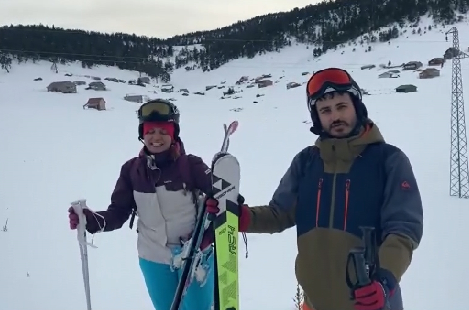 Kartalkaya’da kayak yaparken kaybolan tatilcileri JAK timi kurtardı