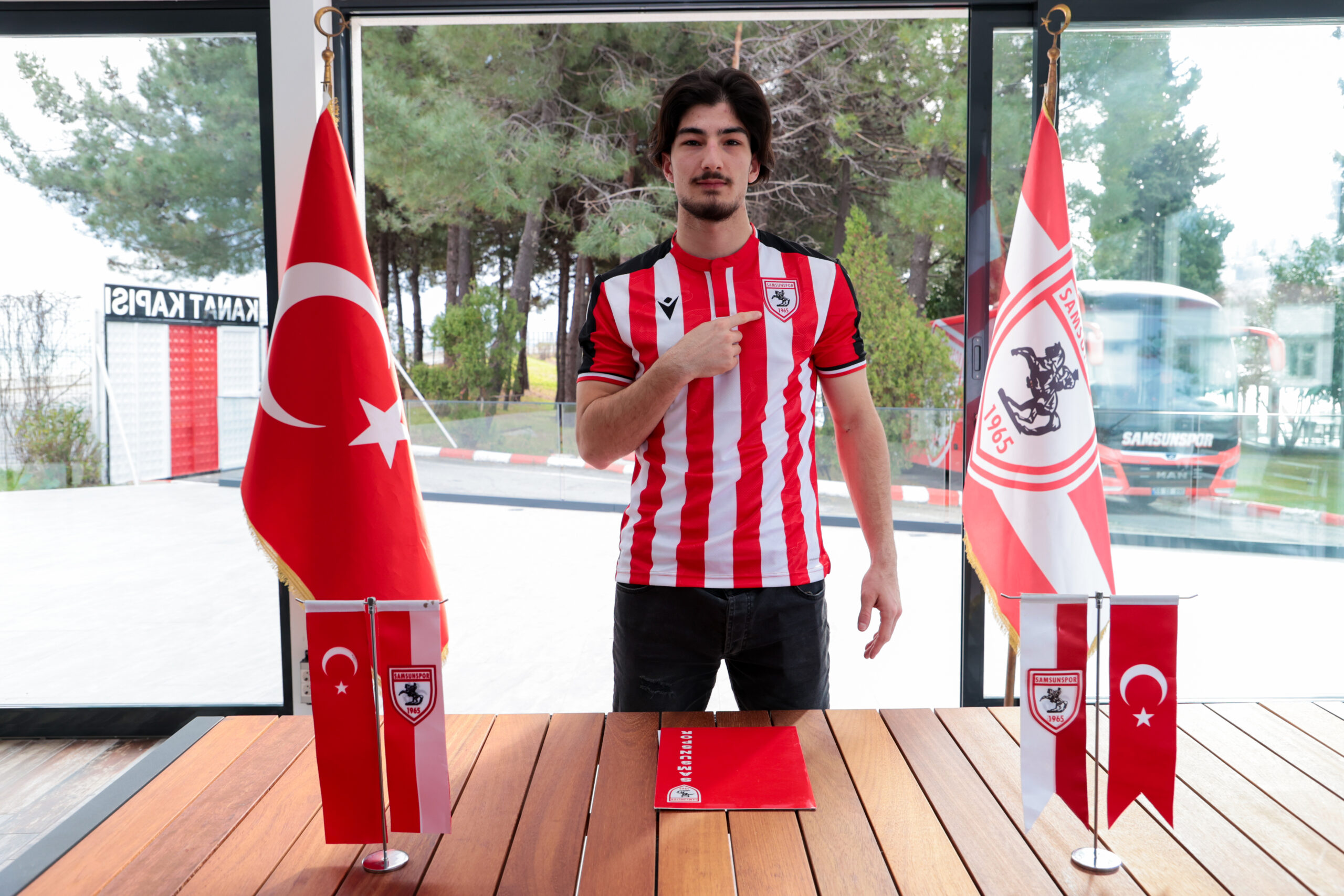 Samsunspor, gurbetçi oyuncu Ensar Arslan’ı transfer etti