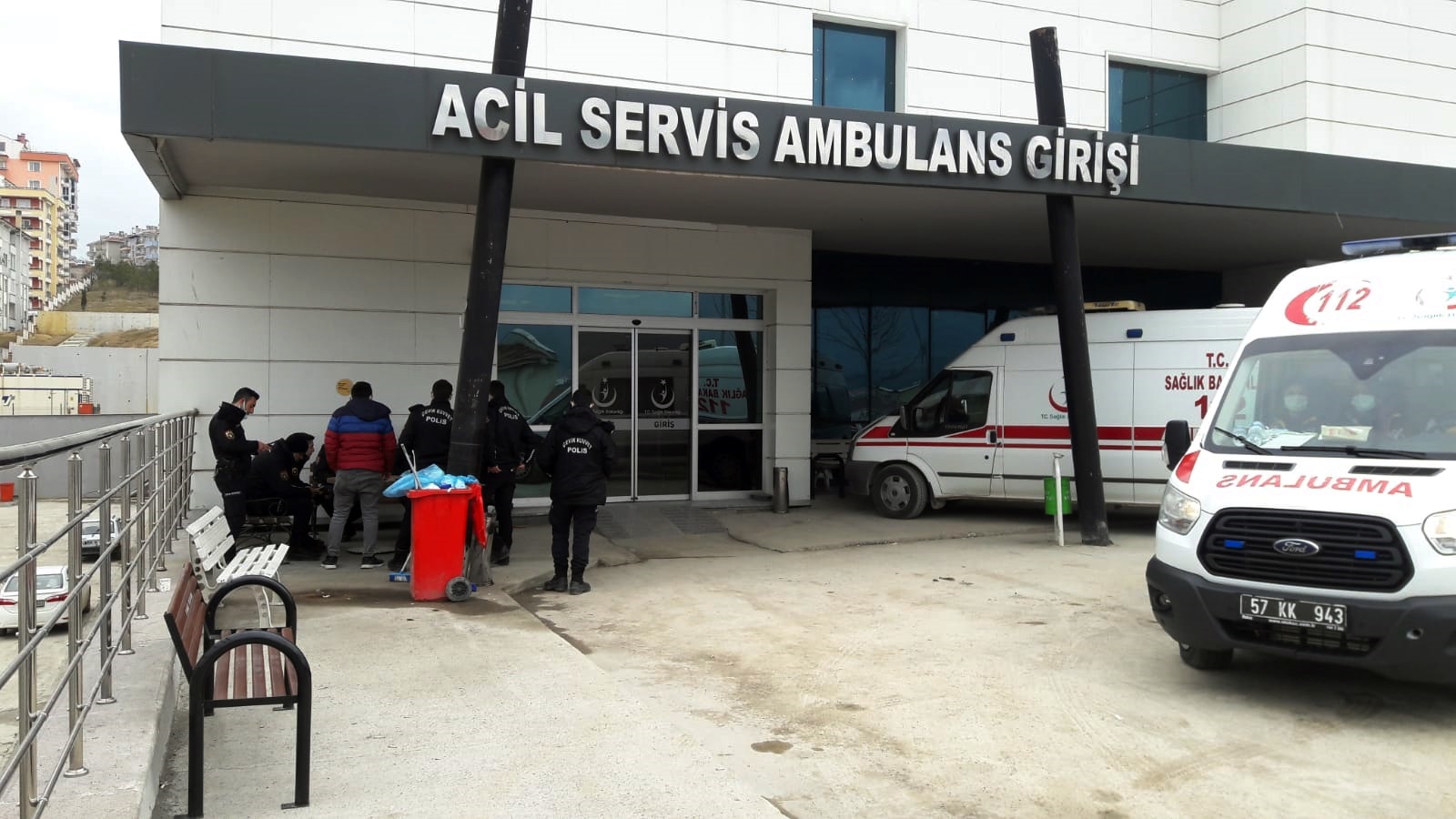 Sinop’ta çıkan ev yangınında biri çocuk 3 kişi yaralandı