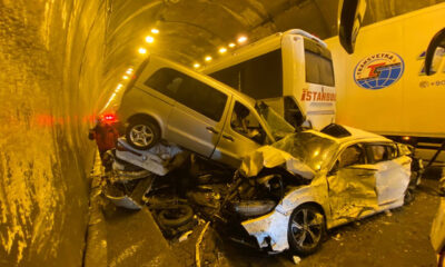 Bolu Dağı Tüneli’nde kaza nedeniyle Anadolu Otoyolu’nun İstanbul yönü ulaşıma kapandı