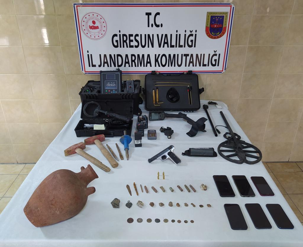 Giresun’da izinsiz kazı yaptıkları iddiasıyla 7 şüpheli yakalandı