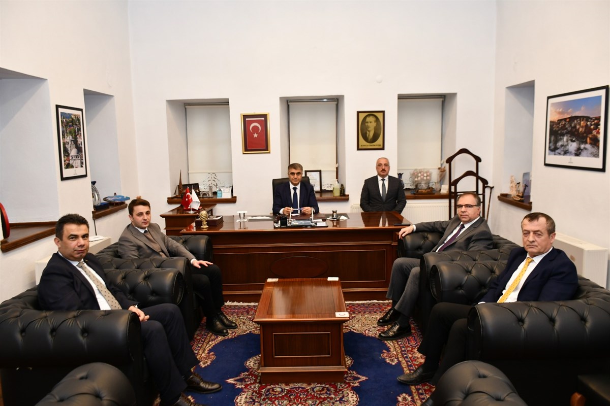 Karabük Valisi Fuat Gürel, Kültür Varlıklarını Koruma Bölge Müdürlüğünü ziyaret etti