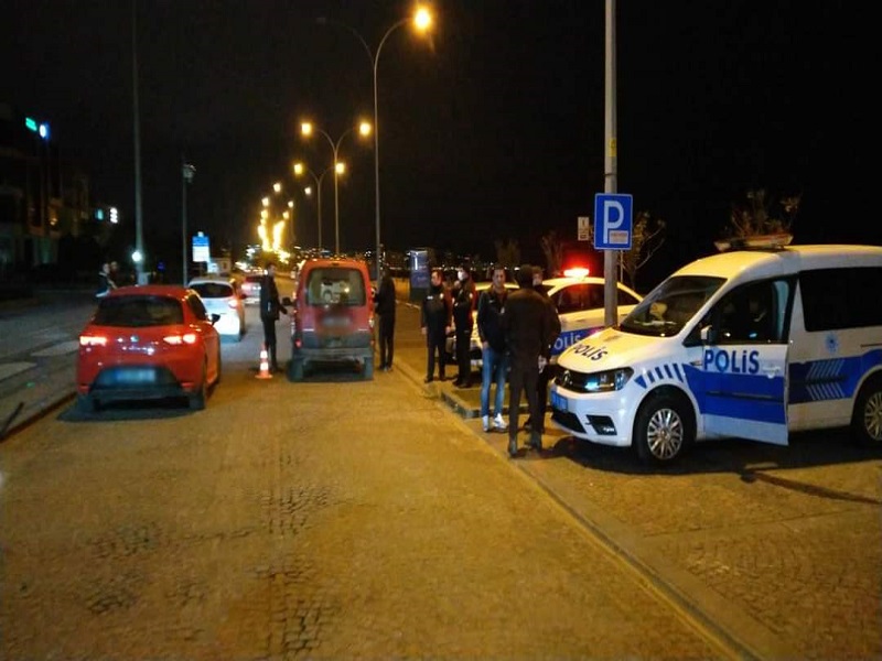 Samsun’da “şok uygulama”da çeşitli suçlardan aranan 101 kişi yakalandı