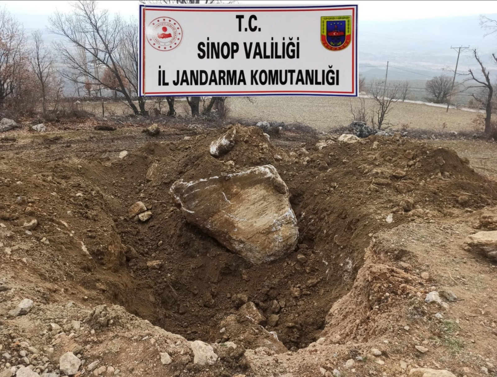 Sinop’ta izinsiz kazı operasyonunda iki şüpheli yakalandı
