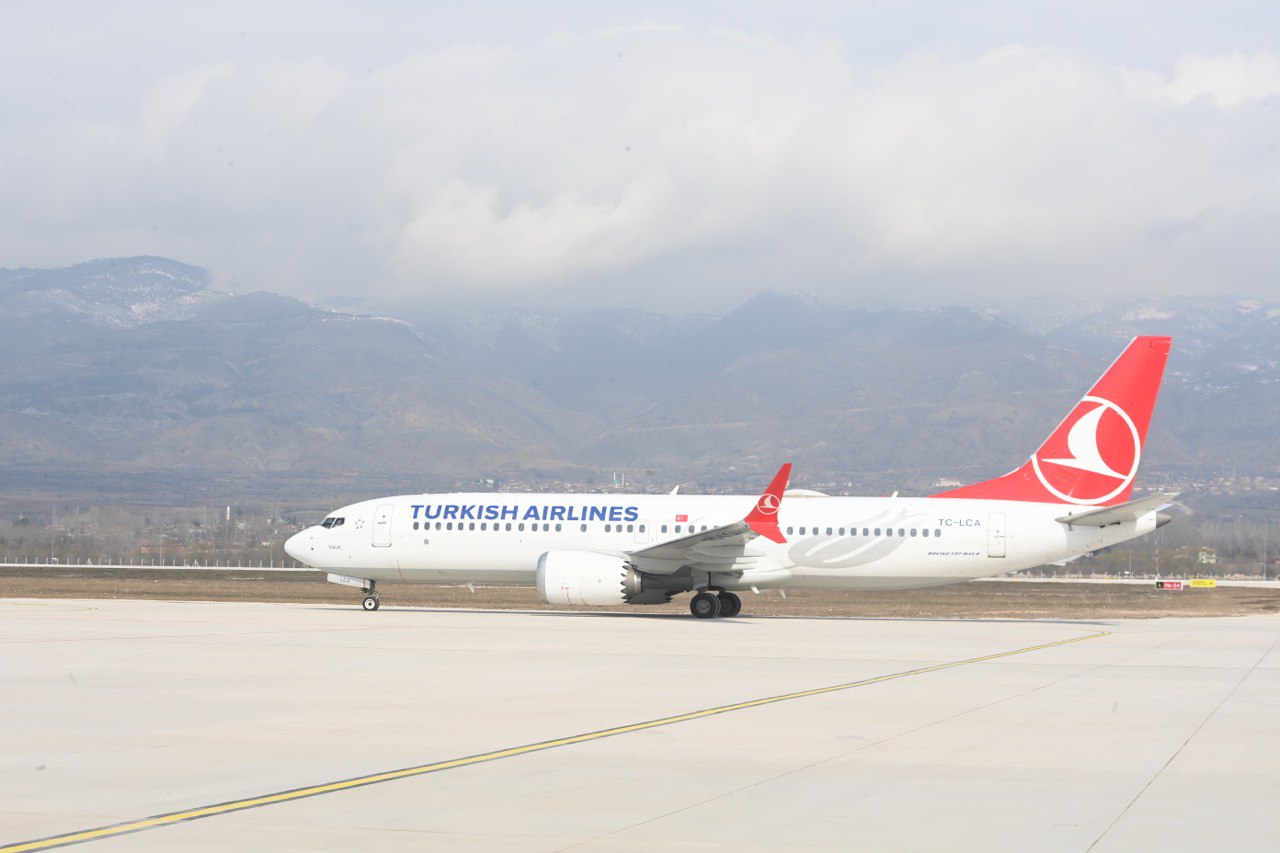 Tokat Yeni Havalimanı’na “Tokat” isimli ilk yolcu uçağı indi