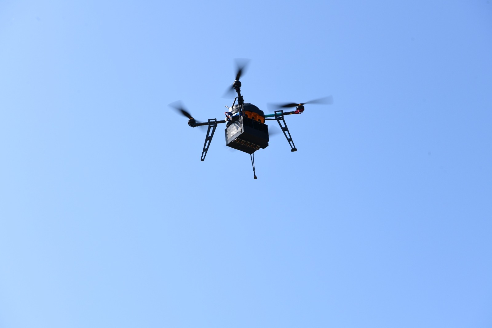 Samsun’da zirai insansız hava araçlarıyla haşerelerle mücadele ediliyor