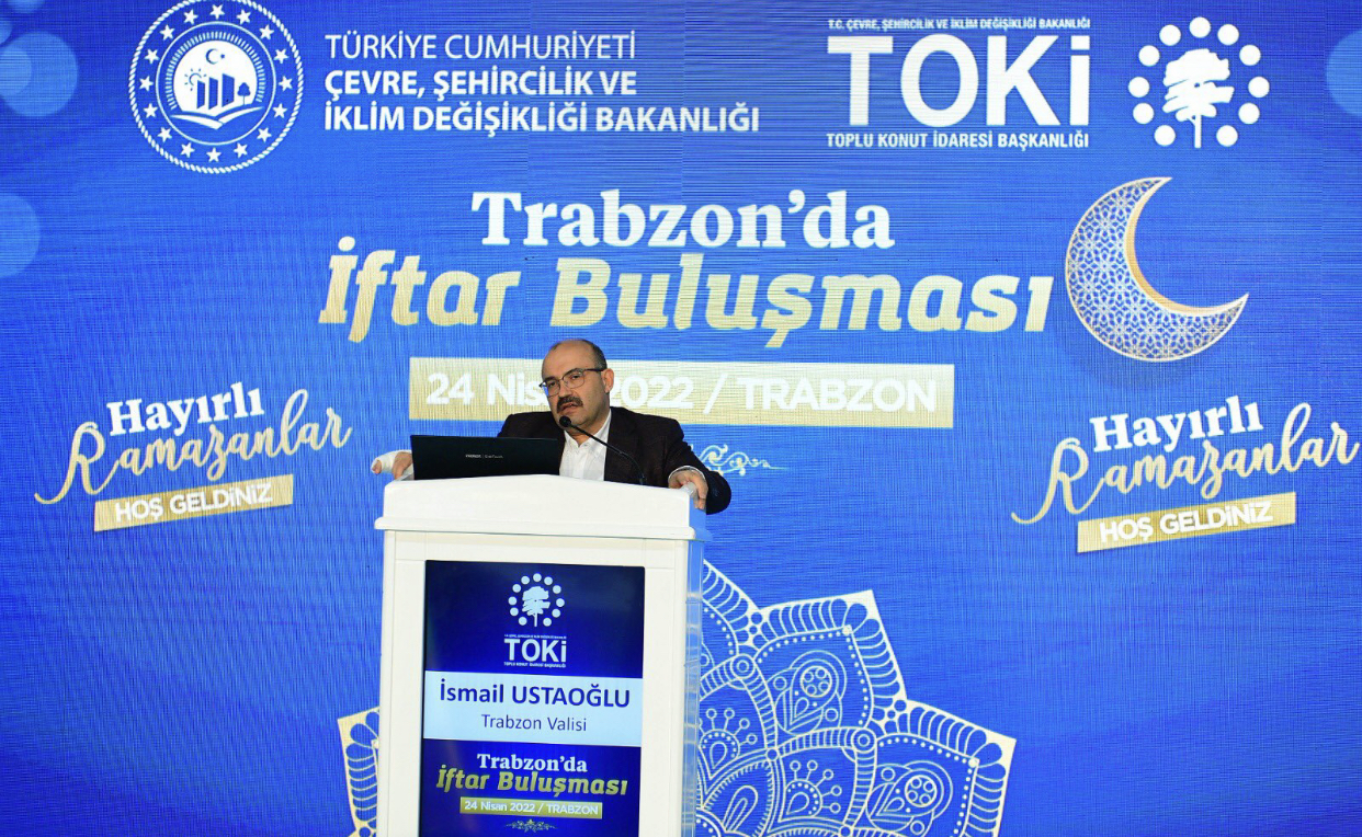 TOKİ Başkanı Bulut, Trabzon’da şantiyede çalışan işçilerle iftar yaptı