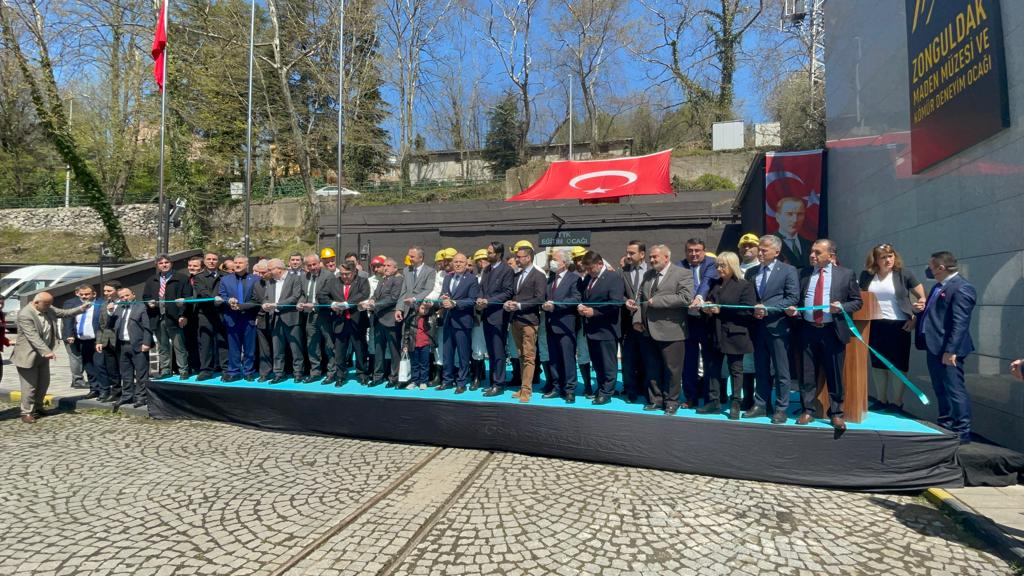 Zonguldak’ta “kömür deneyim ocağı” ile yeraltını görme imkanı