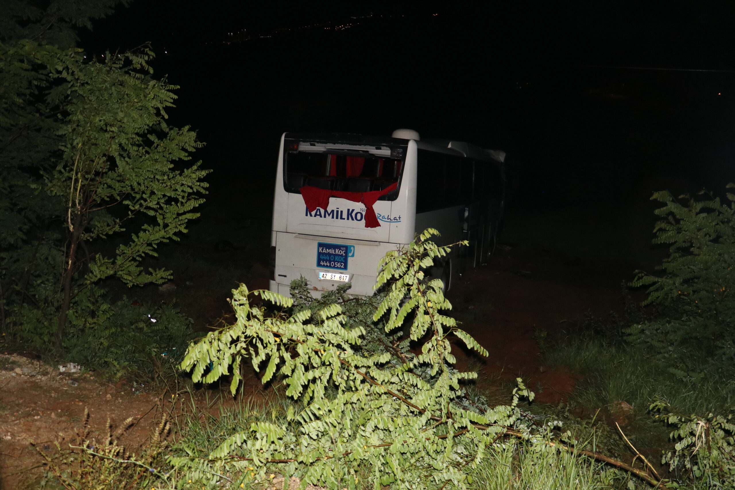 Kastamonu’da yolcu otobüsü devrildi, 1 kişi öldü, 19 kişi yaralandı