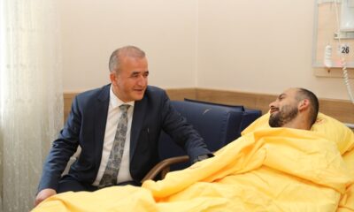 Vali Hatipoğlu’ndan Pençe-Kilit Operasyonu’nda yaralanan askere ziyaret