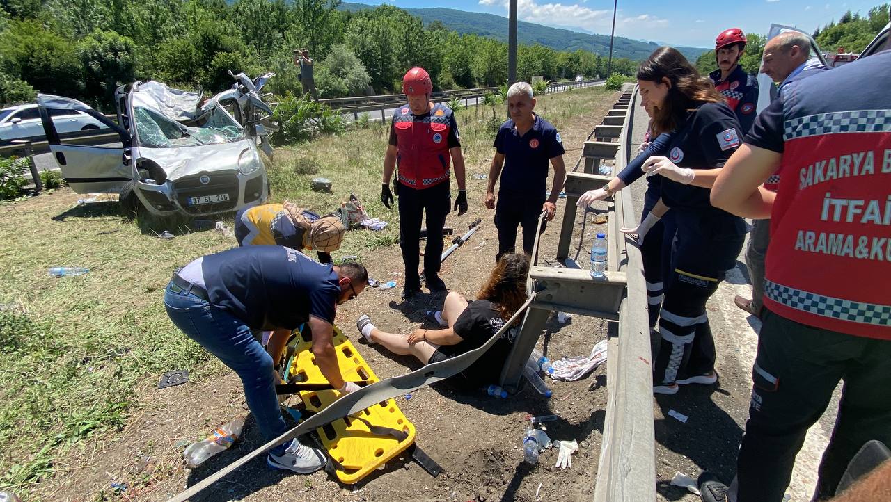 Anadolu Otoyolu’nda zincirleme trafik kazasında 6 kişi yaralandı