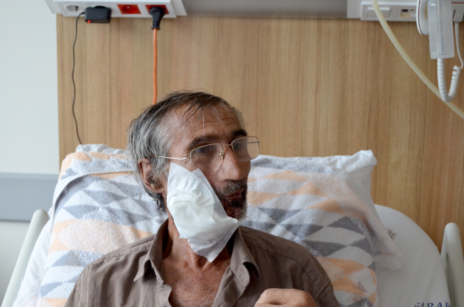 Trabzon’da, ağzındaki tümör nedeniyle su bile yutamayan hasta sağlığına kavuşturuldu
