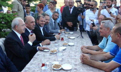 Kılıçdaroğlu, Çorum’da partililerle çay içti