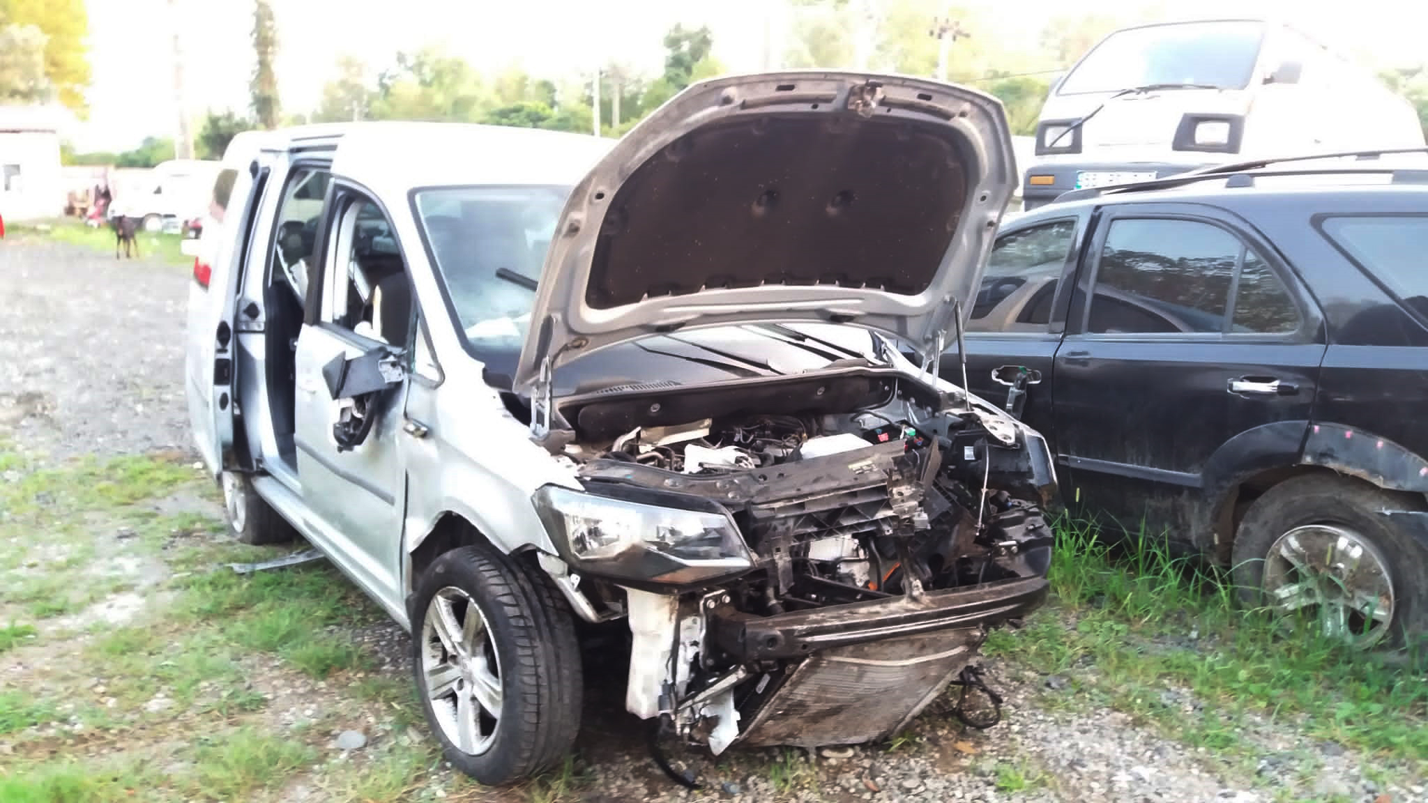 Samsun’da şarampole devrilen hafif ticari araçtaki 1 kişi öldü, 2 kişi yaralandı