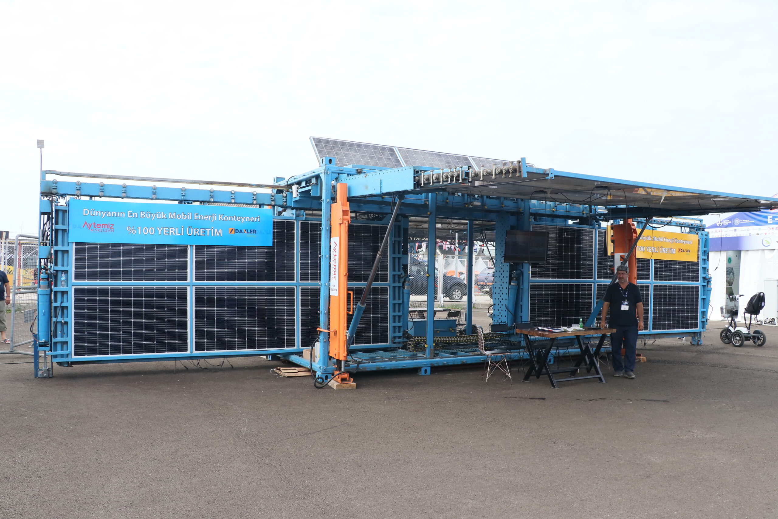 “Mobil güneş enerji jeneratörü” elektrik ihtiyacı olan yere götürülebilecek