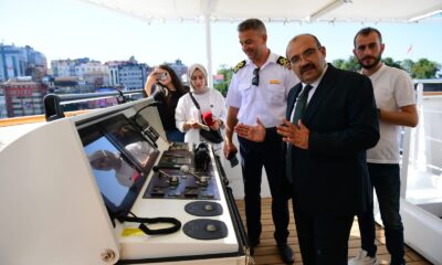 Trabzon Valisi Ustaoğlu, 800 turistle kente gelen yolcu gemisini ziyaret etti:
