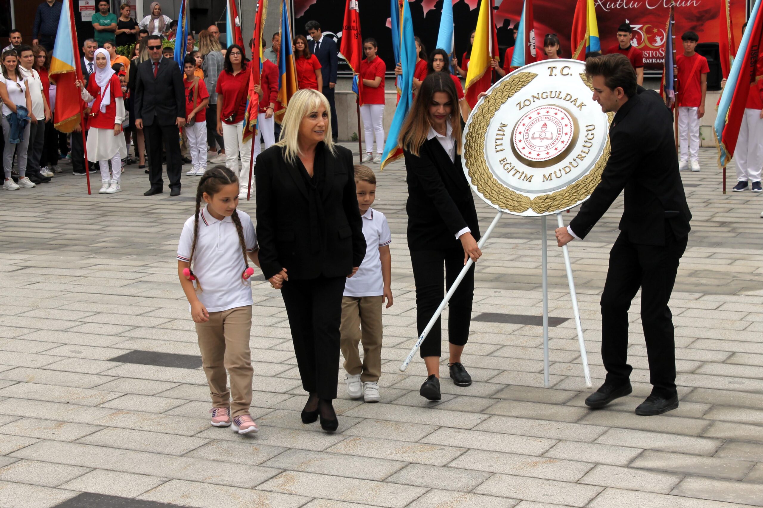 Zonguldak’ta yeni eğitim-öğretim yılı dolayısıyla tören yapıldı