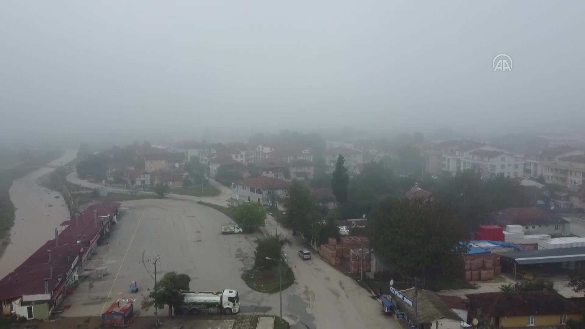 Düzce Ovası’nda sis dron ile görüntülendi
