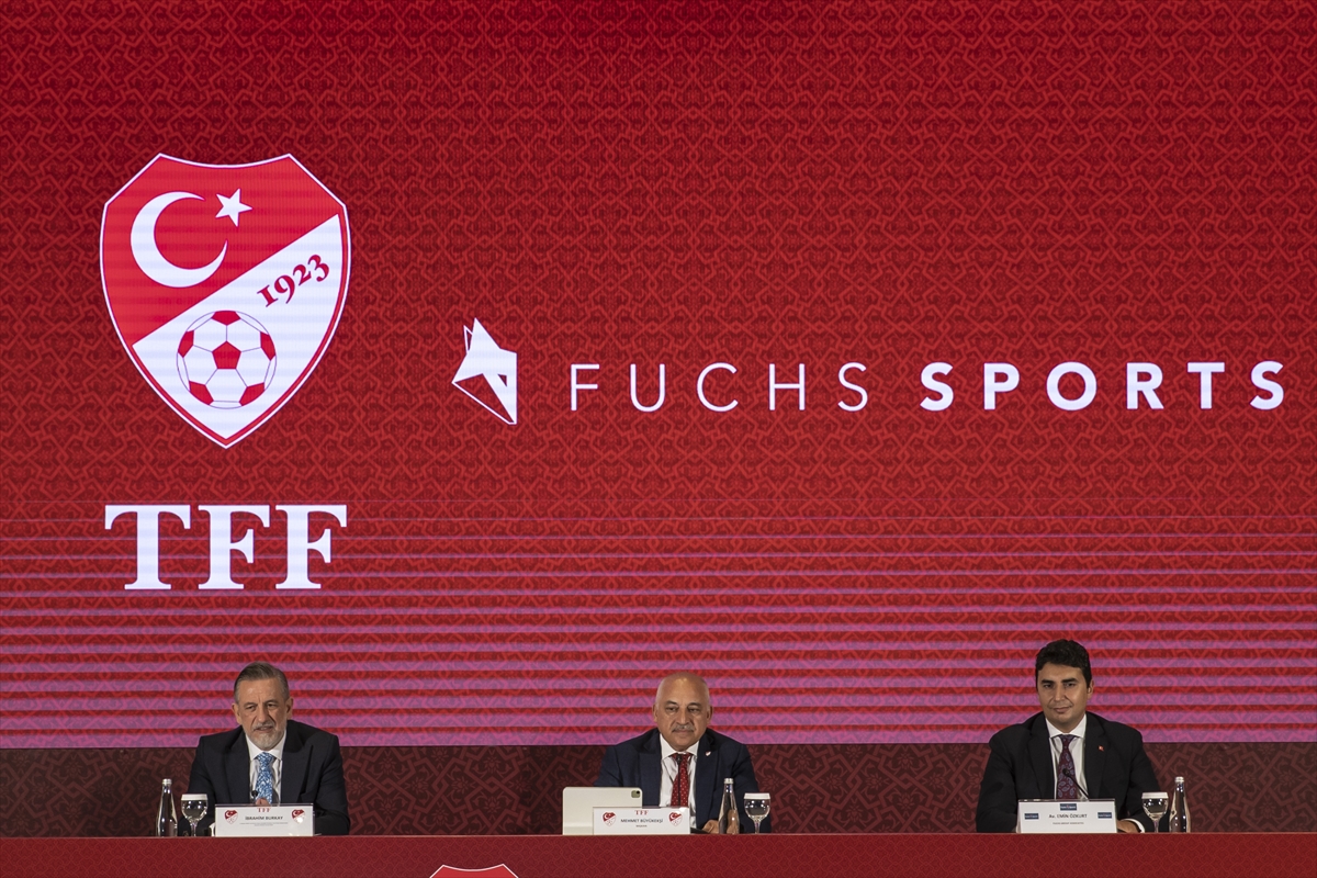 TFF ile Fuchs Sports, 2 ve 3. Lig maçlarının yayın hakları için sözleşme imzaladı