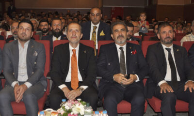 Yeniden Refah Partisi Genel Başkanı Erbakan, Artvin’de partisinin il kongresine katıldı