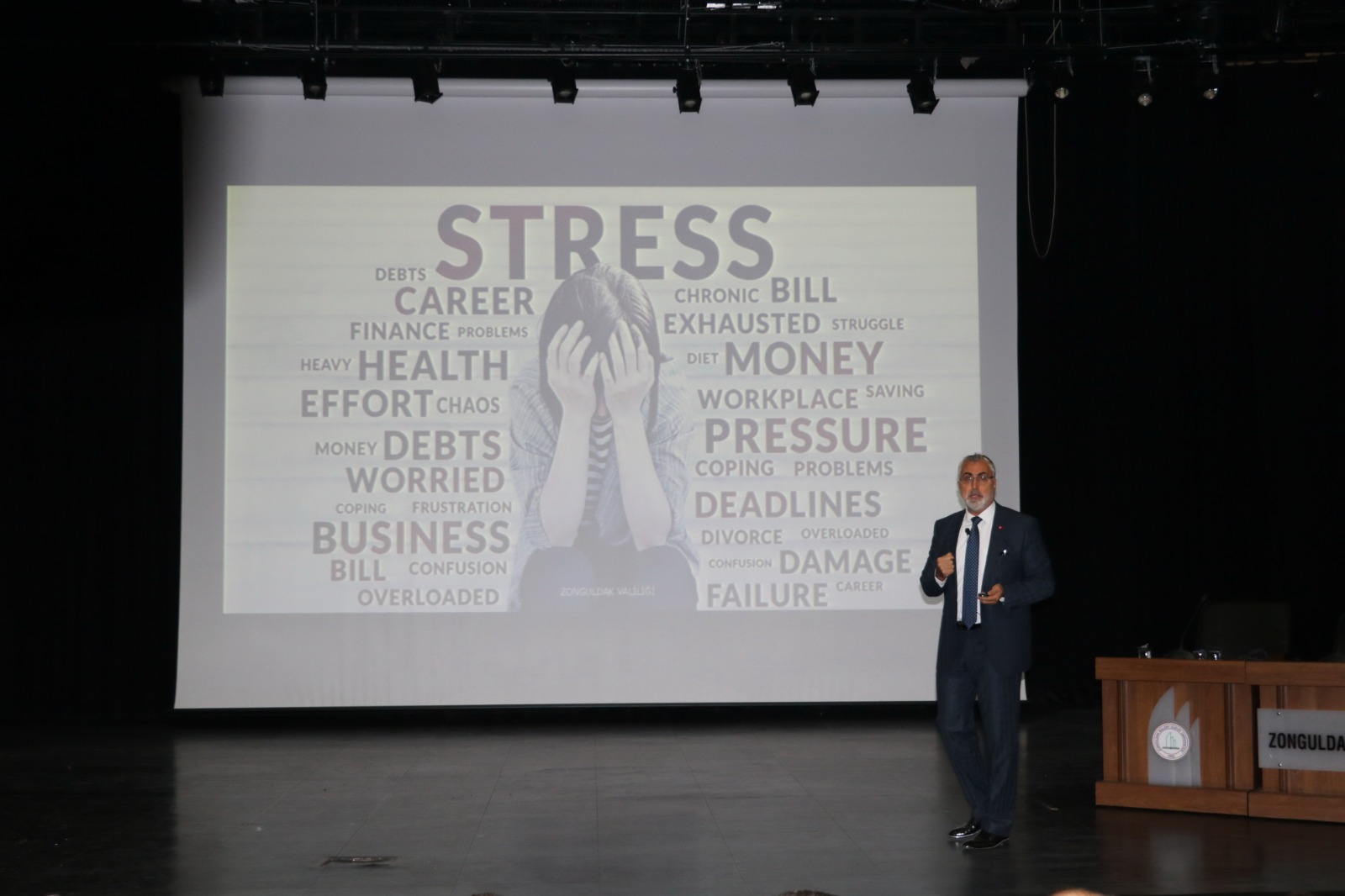 Zonguldak’ta “Çalışma Hayatında Stres Yönetimi” konferansı düzenlendi