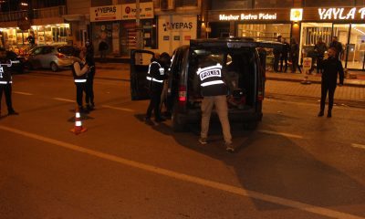 Bafra’da polis ekiplerince sabit yol ve şok uygulaması yapıldı
