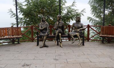 Ordu’da “üç kız heykeli” yine tahrip edildi