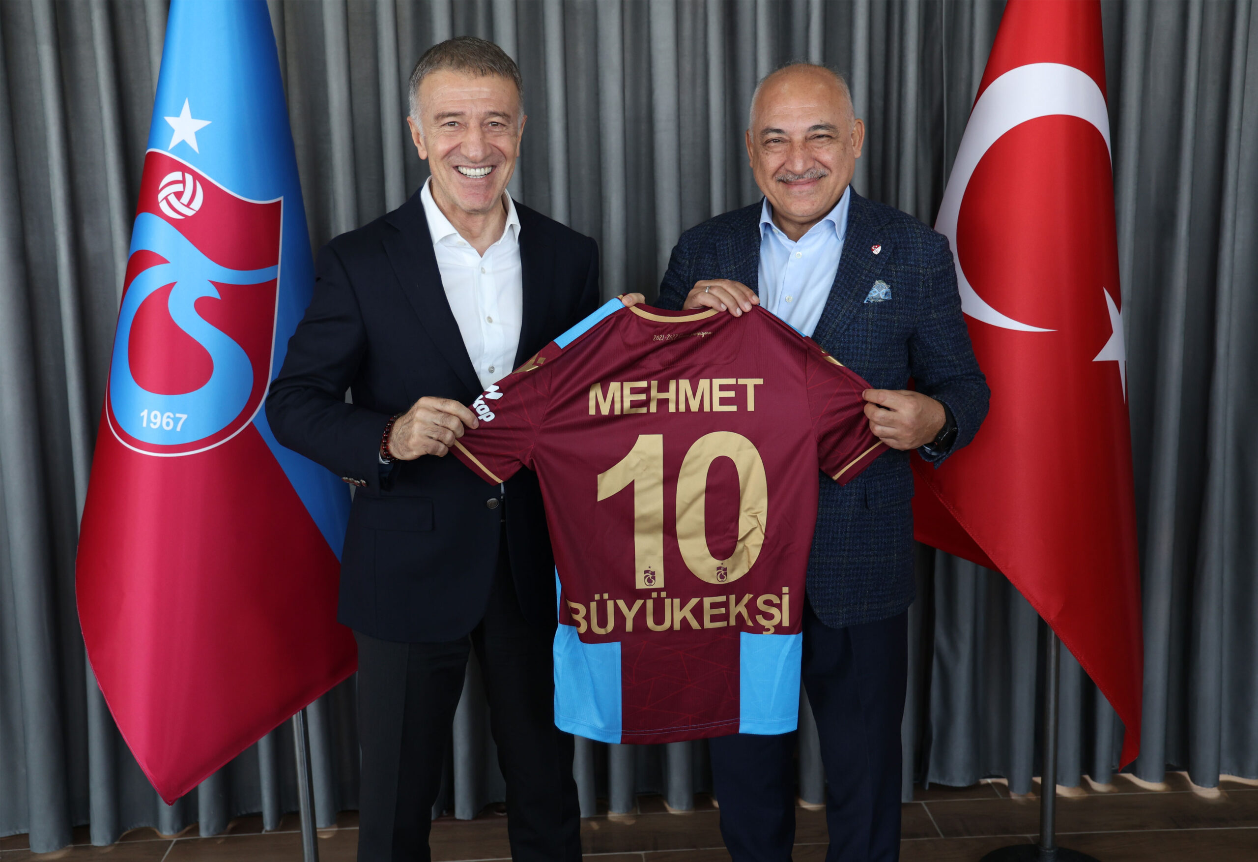 TFF Başkanı Mehmet Büyükekşi, Trabzonspor Kulübünü ziyaret etti