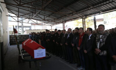 Trafik kazasında hayatını kaybeden Uzman Çavuş Arık’ın cenazesi Tokat’ta toprağa verildi