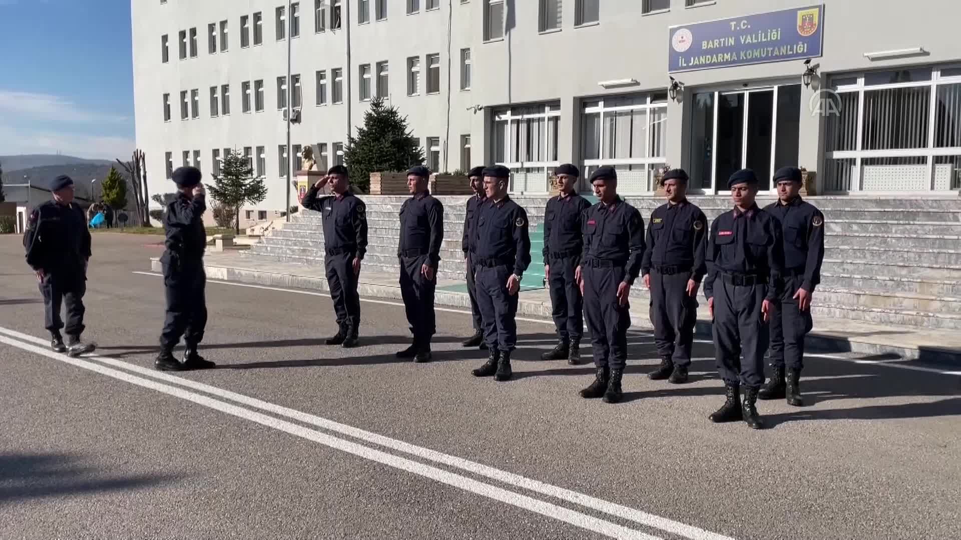Bartın Jandarma Komutanlığında 2 ikiz askerlik yapıyor