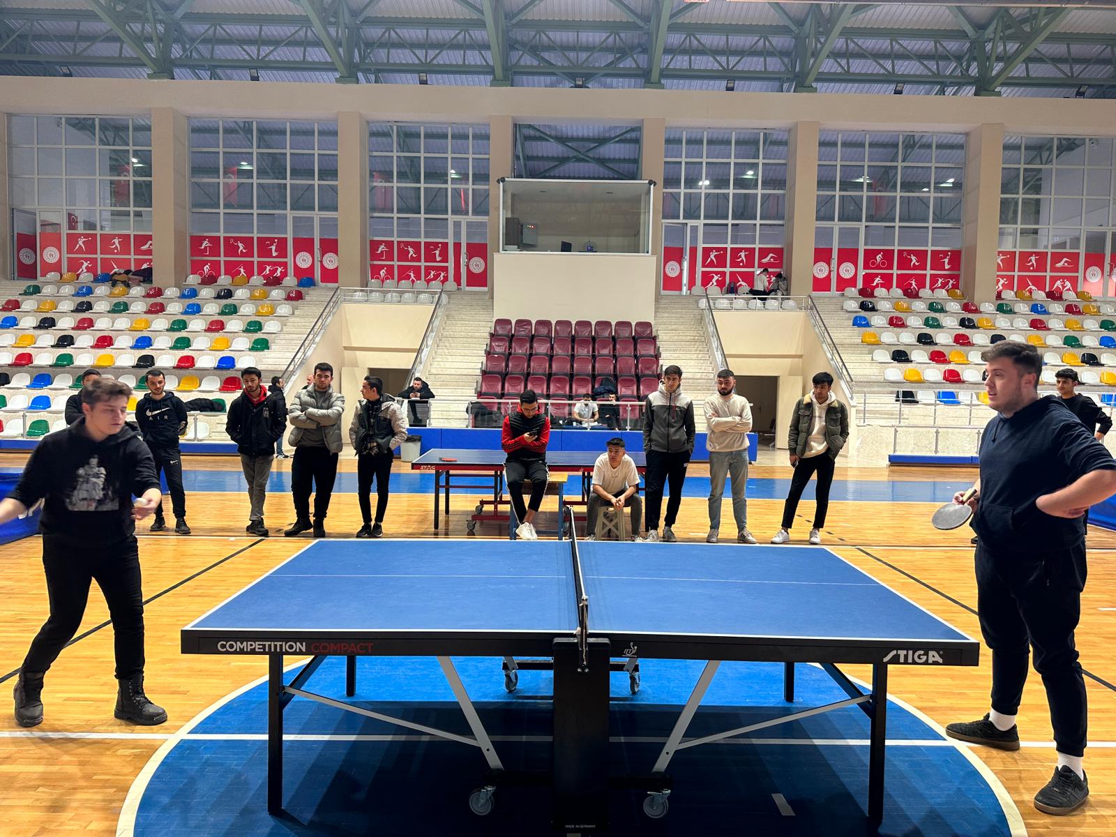 Düzce’de masa tenisi turnuvası yapıldı