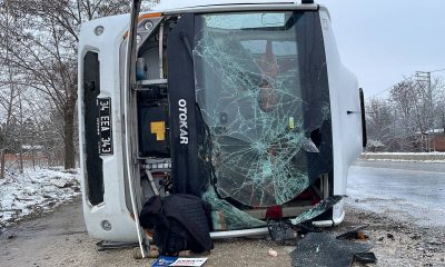 Kastamonu’da cenazeye gidenleri taşıyan otobüs devrildi, 13 kişi yaralandı