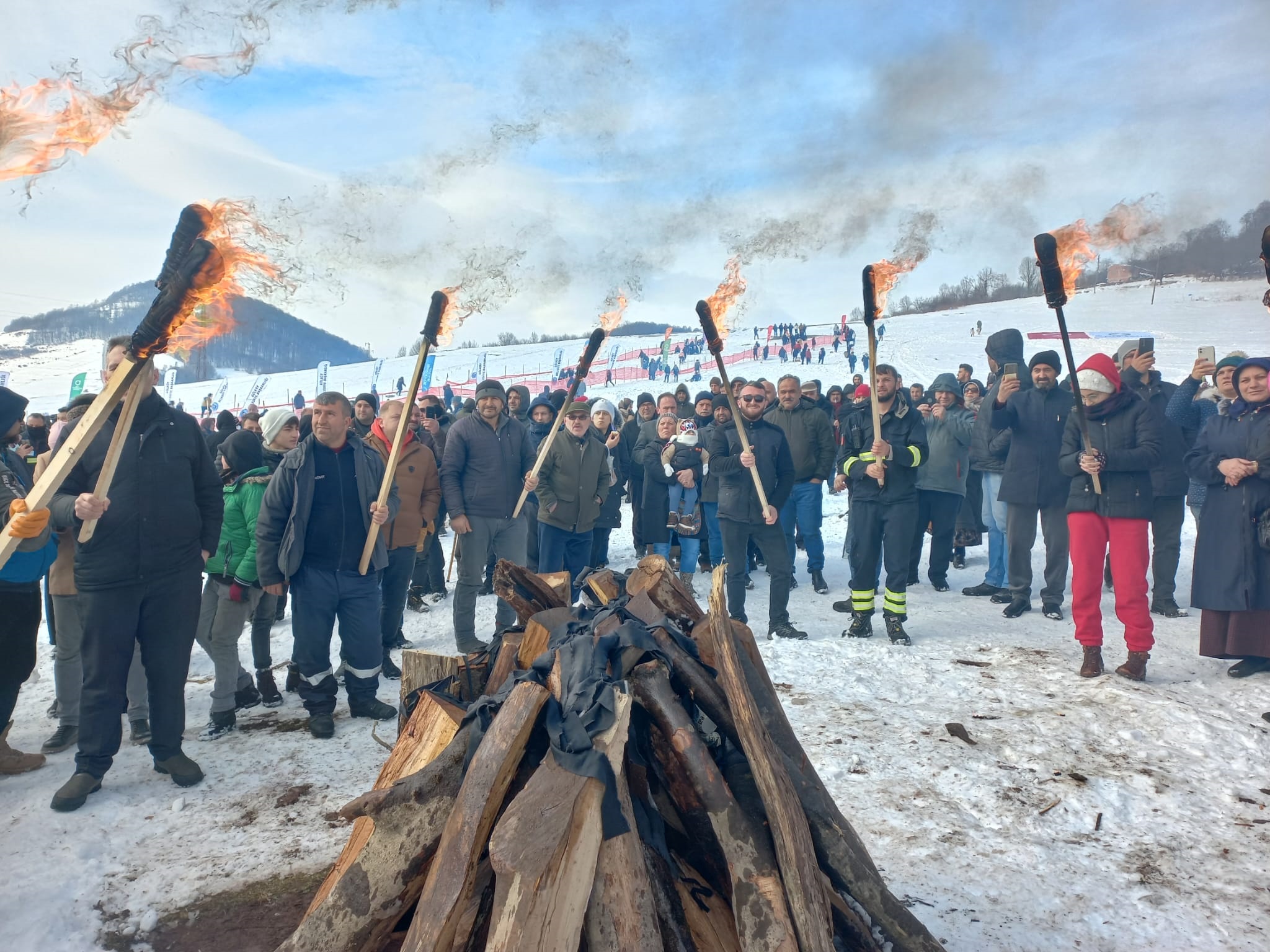 Ordu’nun 1500 rakımlı Uluvahta Yaylası’nda kar festivali gerçekleştirildi