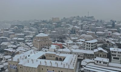 Safranbolu’da karla kaplanan ormanlar ve tarihi konaklar dronla görüntülendi