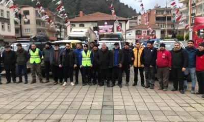 Sinop’tan deprem bölgesine yardımlar sürüyor