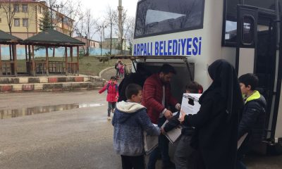 Bayburt’ta ortaokul öğrencilerinden deprem bölgesindeki okullara destek