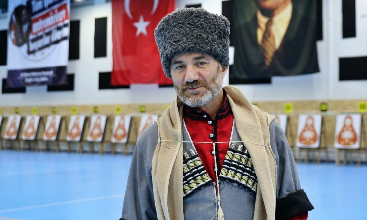 Geleneksel Türk Okçuluk Salon Türkiye Şampiyonası Samsun’da sürüyor
