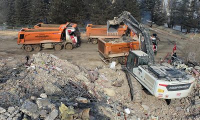 Samsun Büyükşehir Belediyesi deprem bölgesinde 454 enkazı kaldırdı