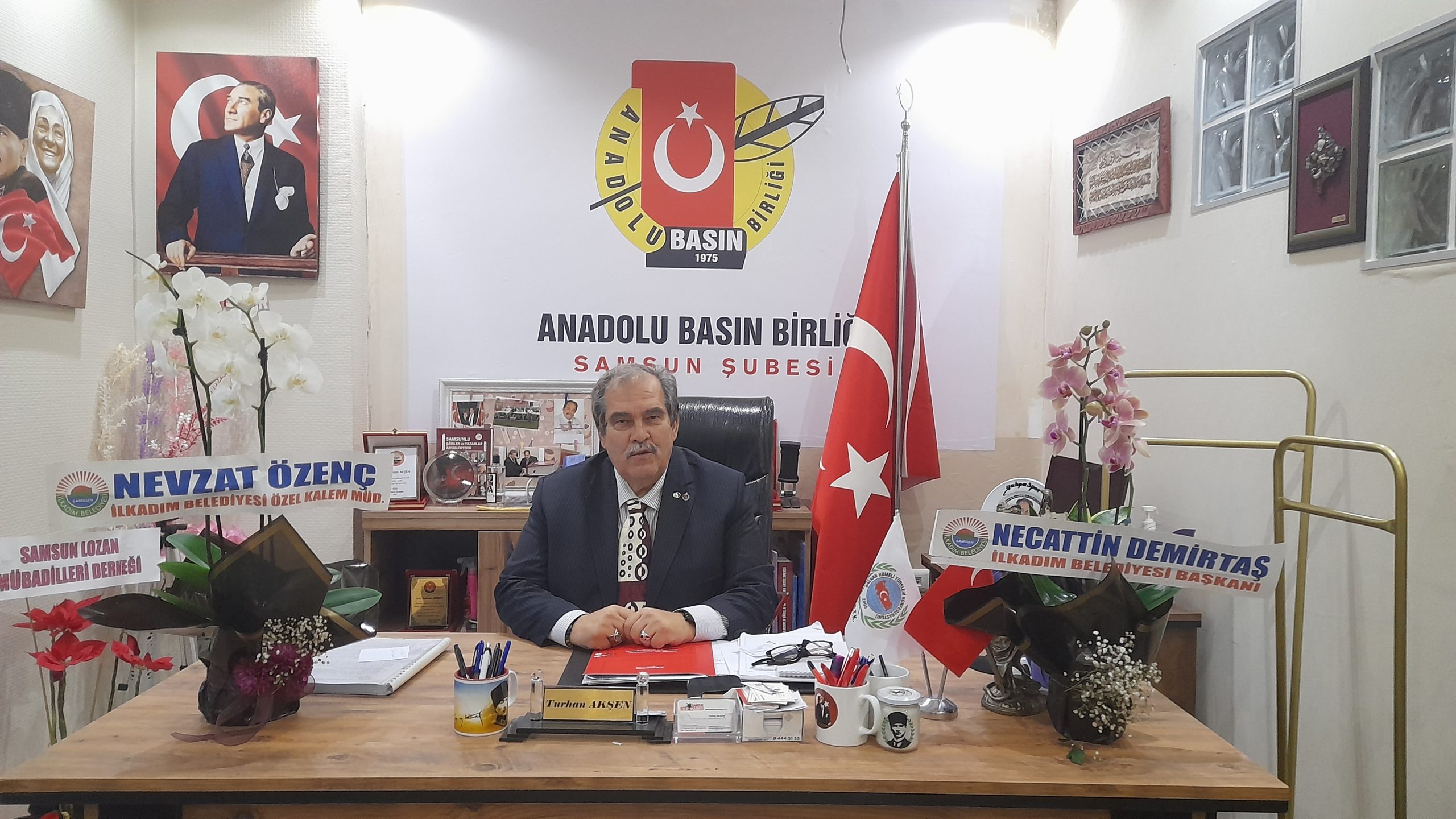 Anadolu Basın Birligi Genel Sekreteri Turhan Akşen, Anadolu Ajansının (AA) kuruluşunun 103’üncü yıl dönümü dolayısıyla kutlama mesajı yayımladı. .