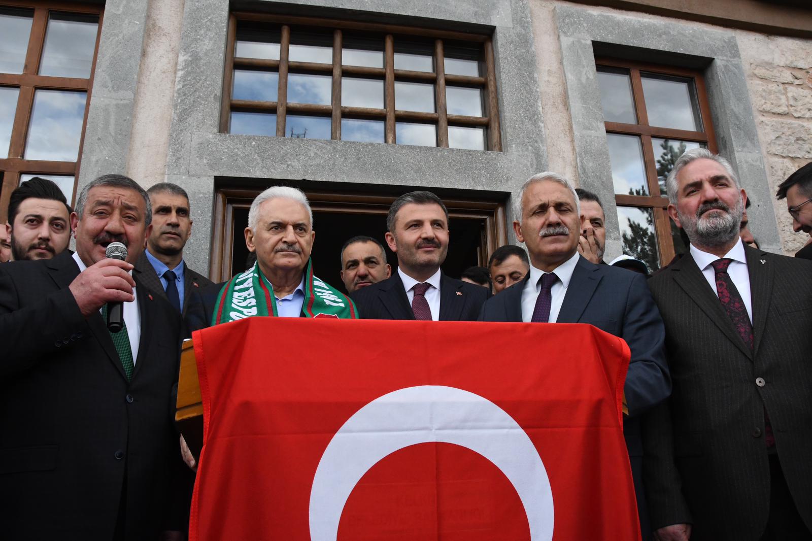 AK Parti Genel Başkanvekili Binali Yıldırım, Kelkit’i ziyaret etti:
