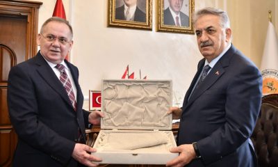 AK Parti’li Yazıcı’dan Samsun Büyükşehir Belediye Başkanı Demir’e ziyaret