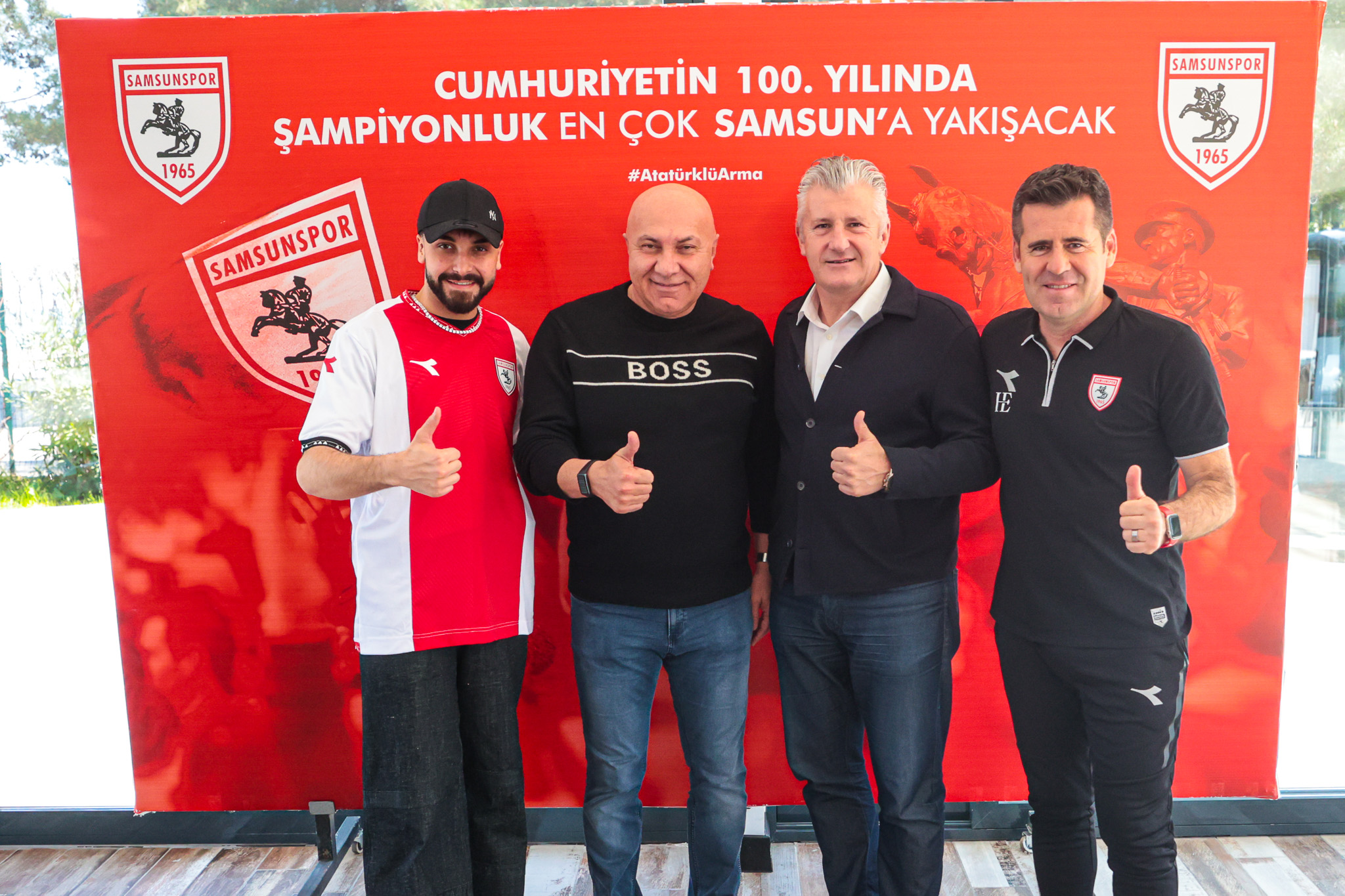 Hırvatistan Futbol Federasyonu Başkanı Davor Suker, Samsunspor’u ziyaret etti