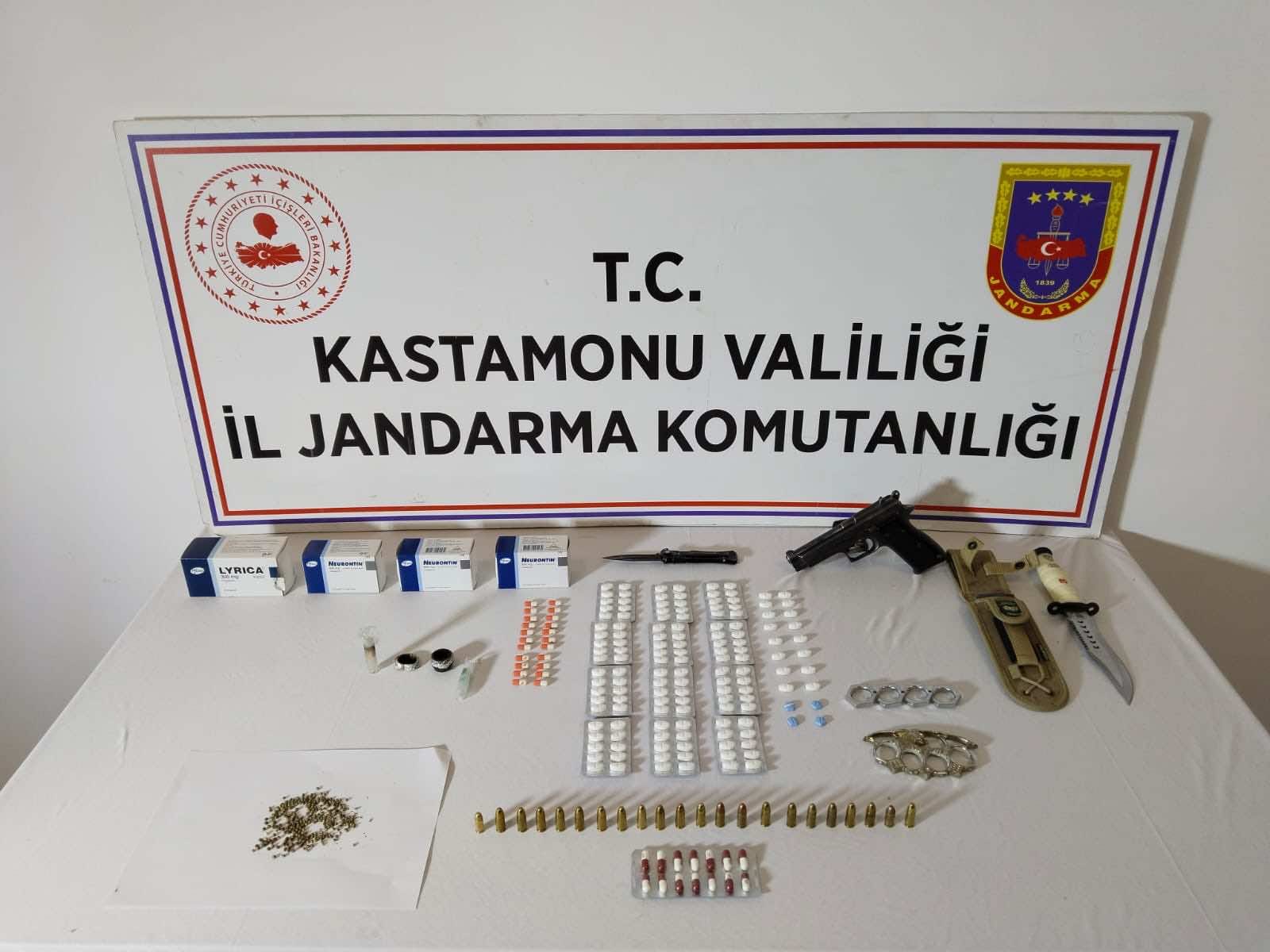 Kastamonu’da düzenlenen uyuşturucu operasyonunda 2 kişi yakalandı