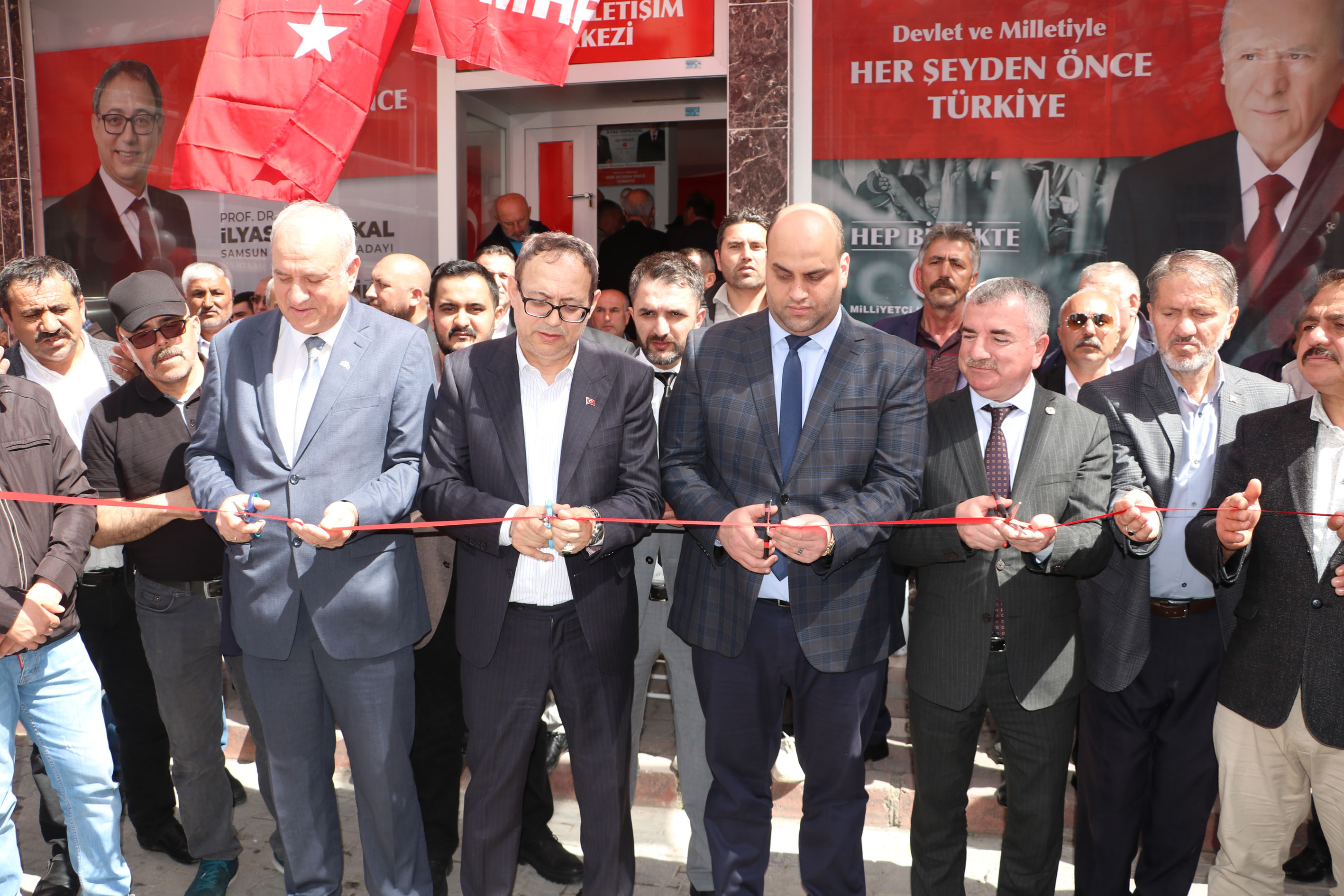 Kavak ve Havza’da MHP’nin seçmen iletişim merkezleri açıldı