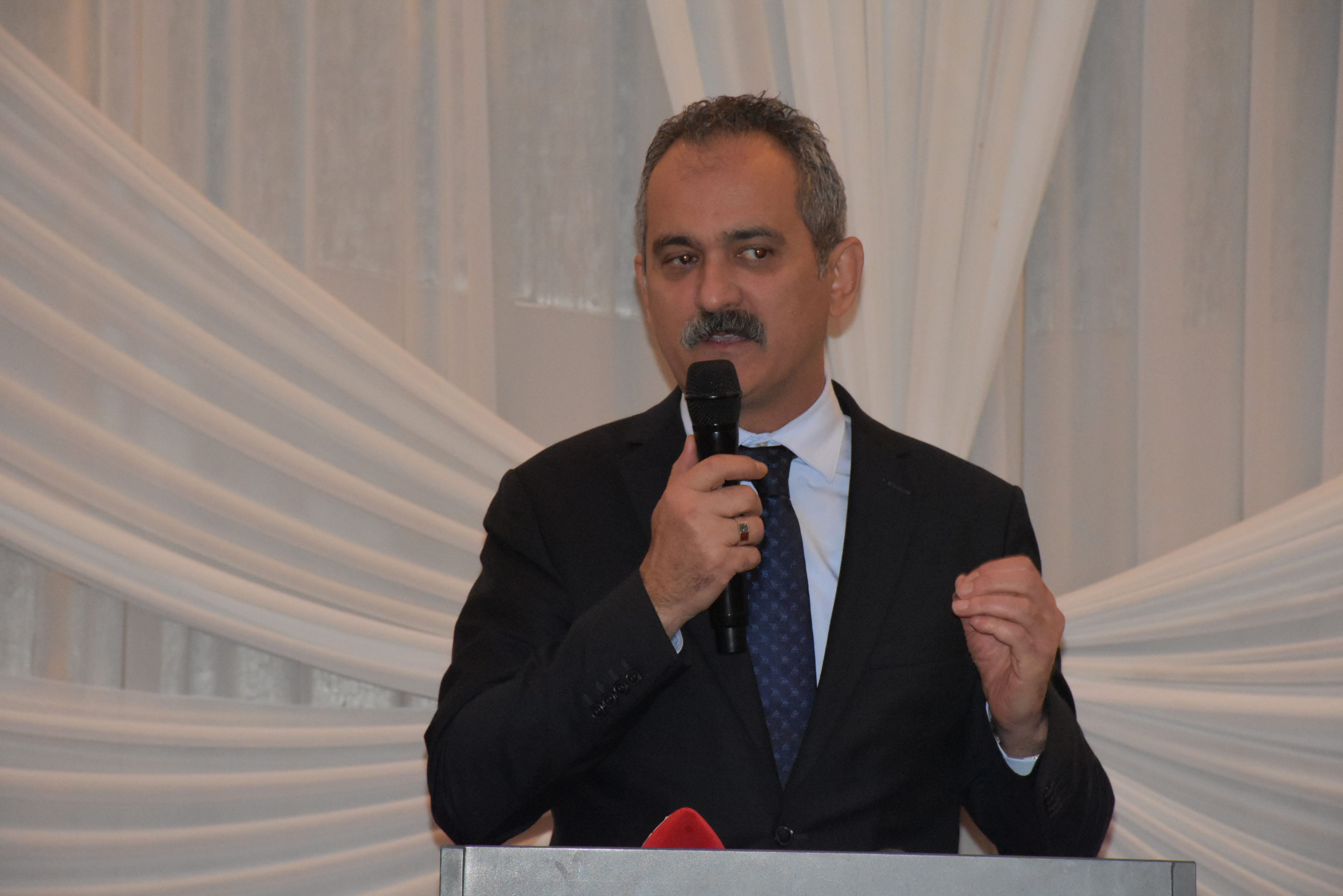 Milli Eğitim Bakanı Özer, Aybastı ilçesinde iftar programında konuştu: