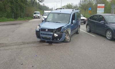 Samsun’da hafif ticari araç ile otomobilin çarpıştığı kazada 6 kişi yaralandı