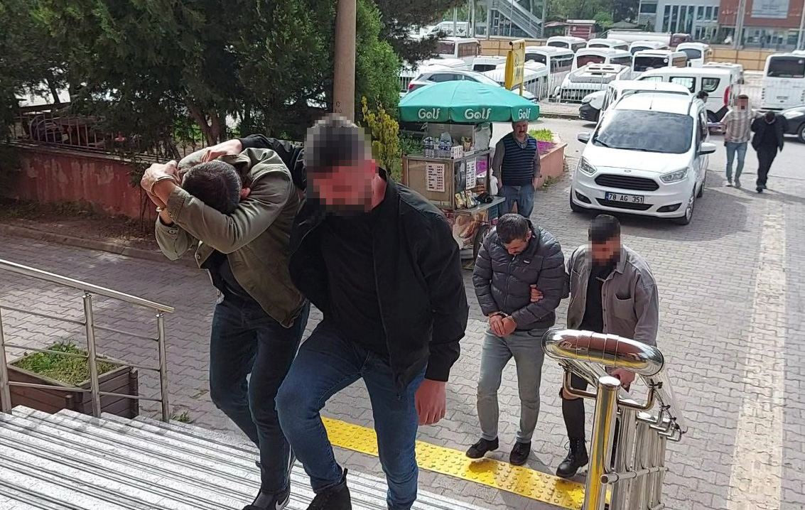 Karabük’te uyuşturucu operasyonunda 3 şüpheli tutuklandı