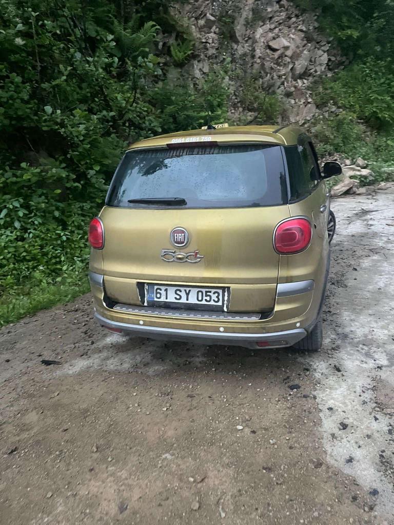 Trabzon’da bir taksicinin cesedi dere kenarında bulundu